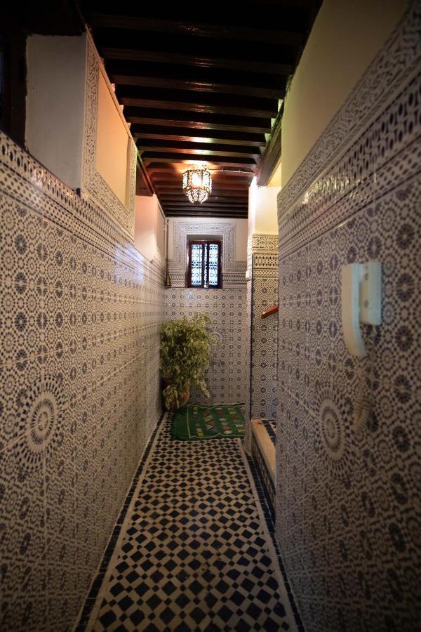 Riad Avec Terrasse Privee Et Piscine Partagee A 300M Fes Ngoại thất bức ảnh