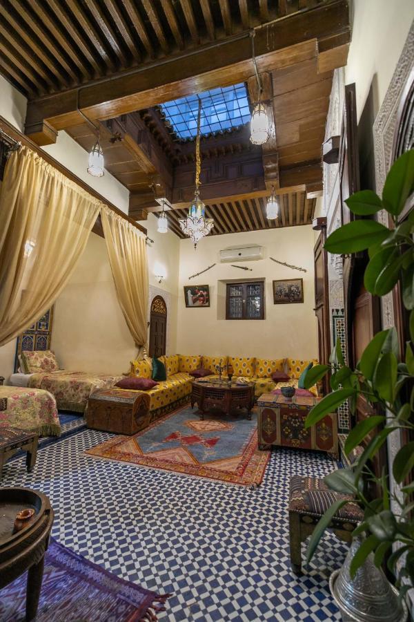 Riad Avec Terrasse Privee Et Piscine Partagee A 300M Fes Ngoại thất bức ảnh