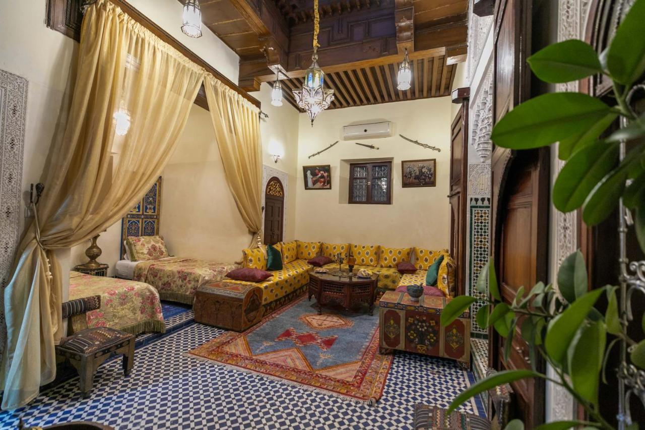 Riad Avec Terrasse Privee Et Piscine Partagee A 300M Fes Ngoại thất bức ảnh