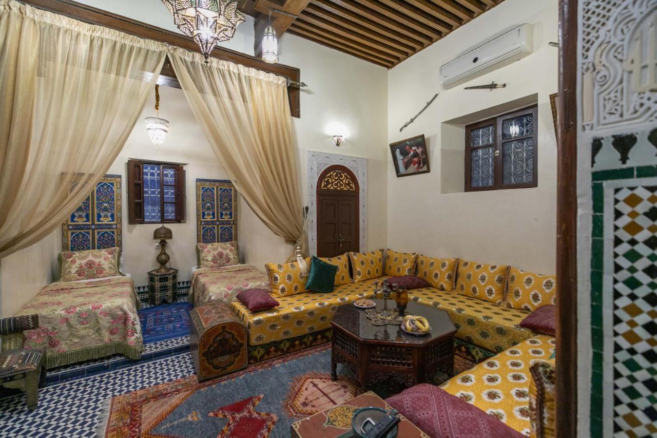 Riad Avec Terrasse Privee Et Piscine Partagee A 300M Fes Ngoại thất bức ảnh