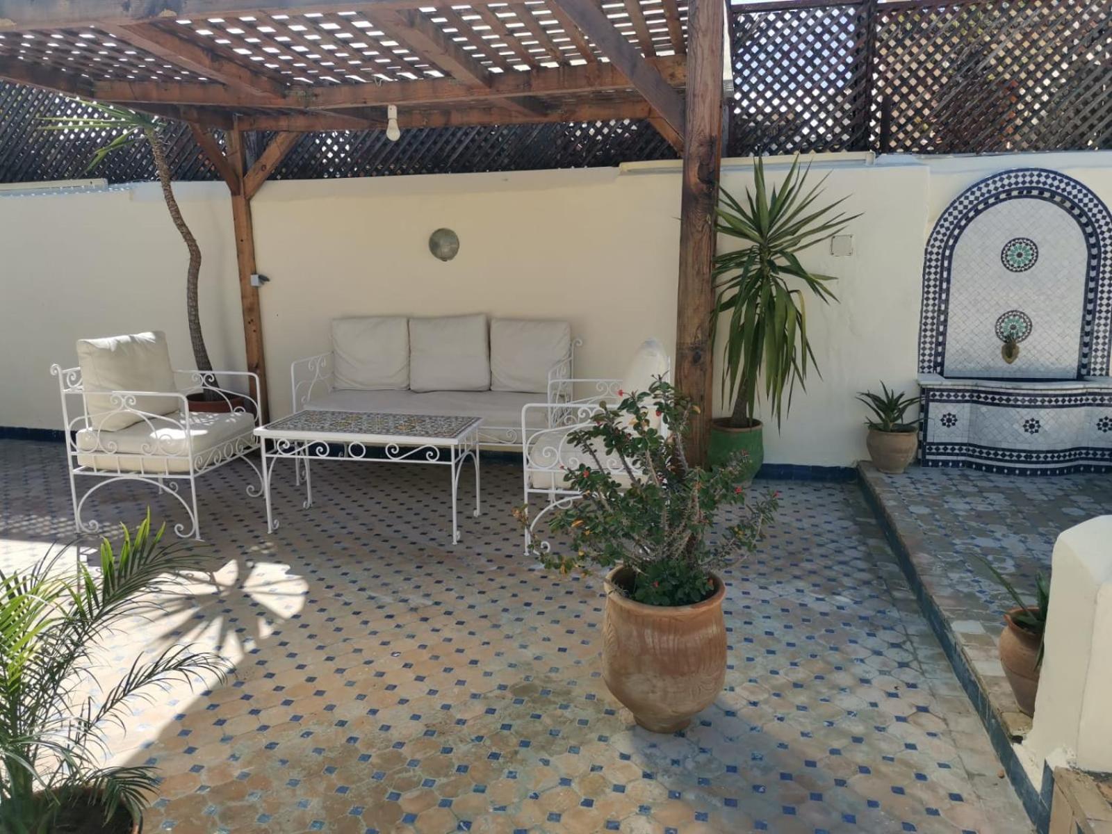 Riad Avec Terrasse Privee Et Piscine Partagee A 300M Fes Ngoại thất bức ảnh